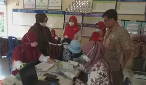 Melihat Kegiatan Kelurahan Mekarjaya: Lurah Nelda Pantau Lansung, Anak Sehat di BIAN