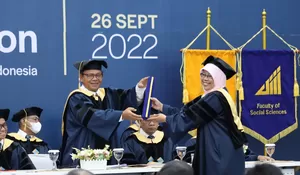Secara Resmi Rektor UIII Prof. Dr. Komaruddin Hidayat Buka Perkuliahan S-2 dan S-3 Tahun Akademik 2022