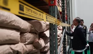 Zukifli Hasan Sita 2.735 ton Bahan Baku Susu Impor : Jumlahnya Sampai Rp120 Miliar