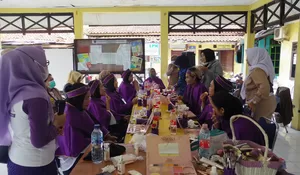 Intip Pelatihan LKP Lalita Cahaya Maida di Rangkapanjaya: Tingkatkan Potensi Usia Produktif, Jalan Menuju Make Up Artist