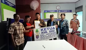 Supandi Kembali Pimpin RW2 Jatijajar Kota Depok