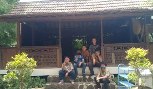 Mengenal SD Semut-Semut The Natural School di Depok (1) : Sejuta Filosofi Semut Buat Inspirasi Manusia