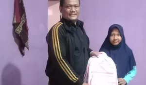 DKR Depok Concern Bantu Anak Yatim Sekolah