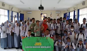 Kejari Depok Tatar SMAN 6 Soal Korupsi