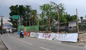 TPS RW12 Pancoranmas Depok Ditutup