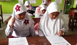 Hore, Belajar di SDN Pondok Cina 1 Depok Kembali Normal