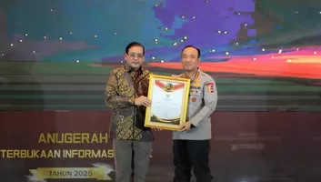 Polri Dinobatkan sebagai Badan Publik Paling Informatif Nasional Tahun 2025, Respon Netizen Malah Begini