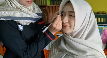 BLK Rembang Latih SMAN 1 Sale