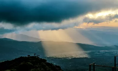 Benarkah  Perempuan Penghuni Neraka Terbanyak? Ini Fakta yang Harus Kamu Tahu, Ngeri Banget..