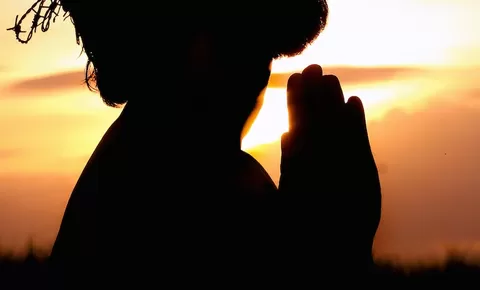 Renungan Harian Kristen Senin 5 Desember 2022, Mengatasi Ketakutan