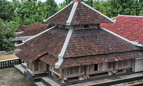 Tersembunyi di Belantara, Tempat Ibadah di Wonogiri ini Disebut sebagai Rintisan Masjid Demak Peninggalan Wali Songo
