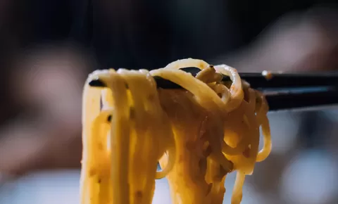 Mie Lethek Mbah Jumal Sewon, Kuliner Malam Favorit Yogya dengan Sajian Legit, Porsi Besar, dan Harga Irit yang Selalu Diburu