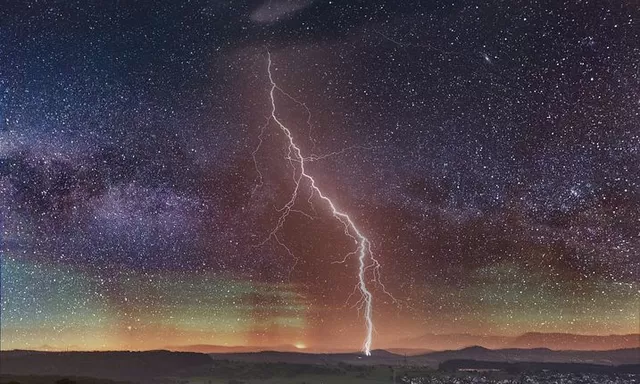 Peringatan Dini BMKG, 22 Agustus 2021: Jakarta Berpotensi Hujan Petir dan Angin Kencang