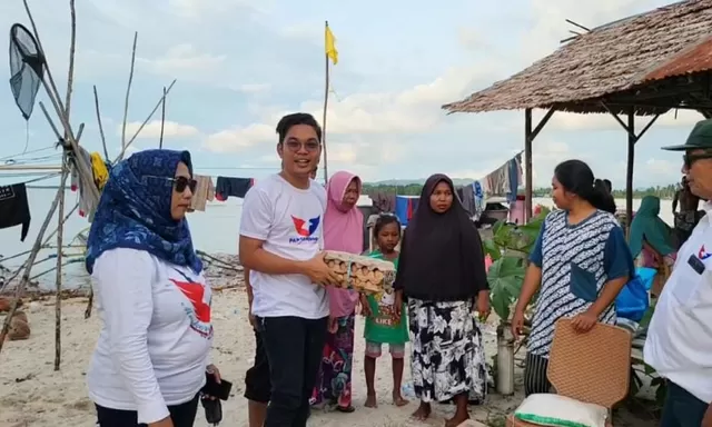 Warga Torue Terima Bantuan dari Partai Perindo!