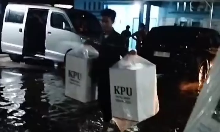 Waspada! BMKG Peringatkan Cuaca Ekstrem di Rembang 30 November–2 Desember 2024