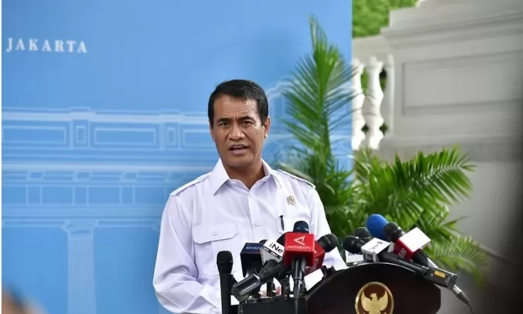 Soal Temuan 29 Ribu Beras Rusak, Mentan Amran Pastikan Tetap Bernilai Meski Jadi Pakan Ternak