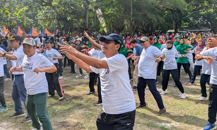 Ribuan Warga Meriahkan Senam di Taman Kartini, Bupati Rembang Pamer Strategi Bangkitkan Pantai Legendaris