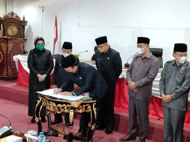 Penandatangan Persetujuan