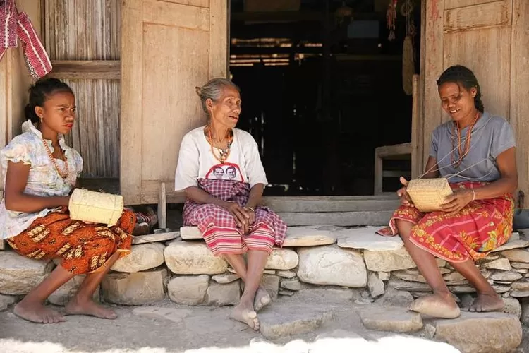 Para wanita suku Boti 