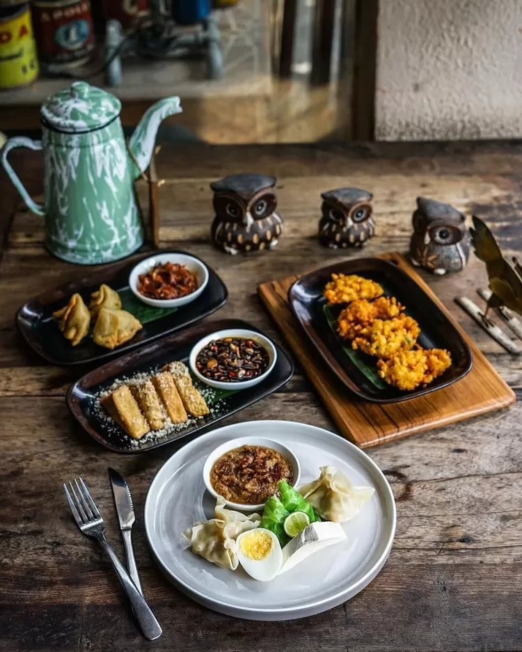 Hidangan Waroeng Bernadette