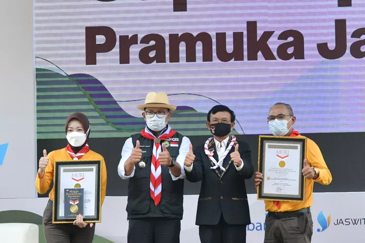 Gubernur Jawa Barat saat meluncurkan SuperApps Pramuka Jabar di Gedung Sate, Kota Bandung, Selasa (22/2/2022).