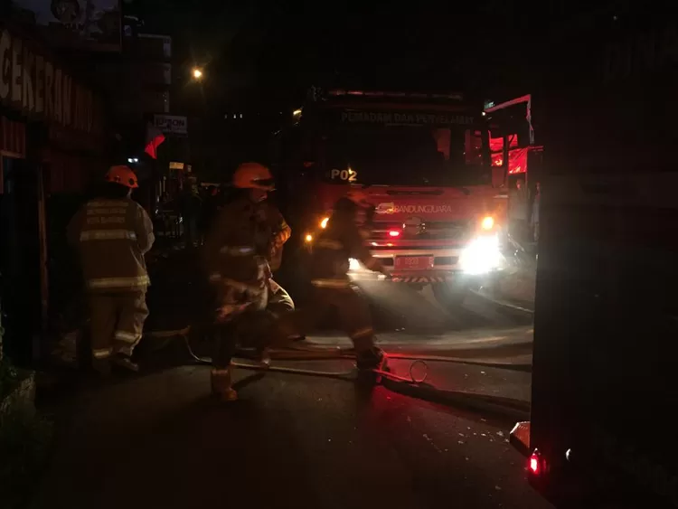 Kebakaran di Jalan Singaperbangsa