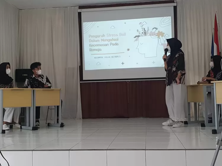 SMAN 15 Bandung Lakukan US Berbasis Proyek