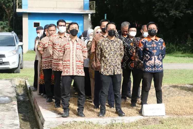 Upacara Hardiknas 2022, Seluruh ASN Luwu Utara Kenakan Batik Rongkong