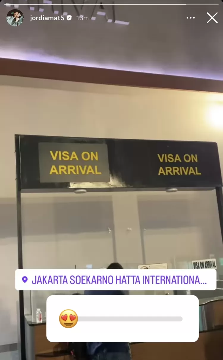 Calon pemain naturalisasi, Jordi Amat tiba di Bandara Soekarno-Hatta