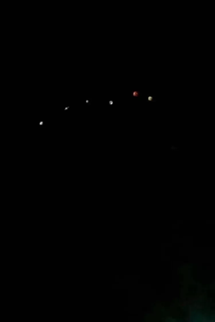 Gambar Terjelas Fenomena Planet Sejajar