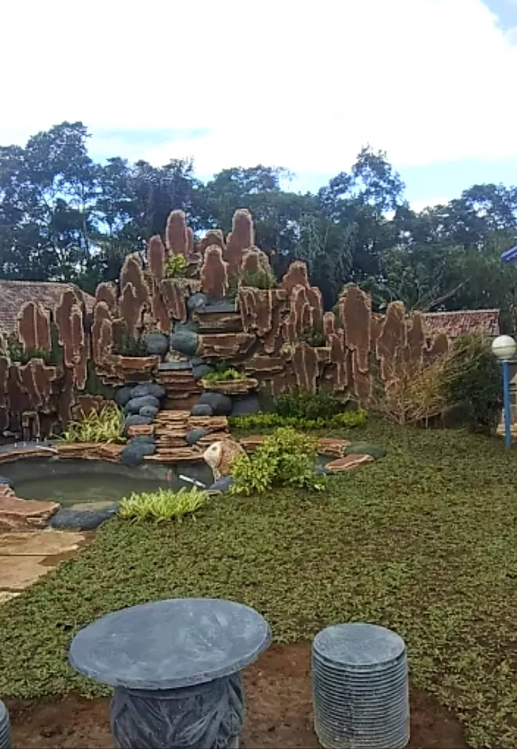 Kolam Kahuripan SMAN 30 Garut