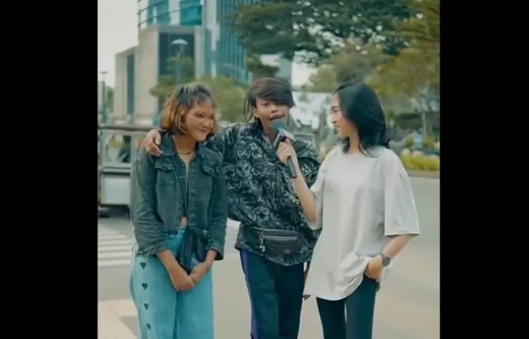 Bonge dan Kurma mendadak ngetop, tapi kini mereka mau cari tempat lain, setelah tak lagi betah di Citayam