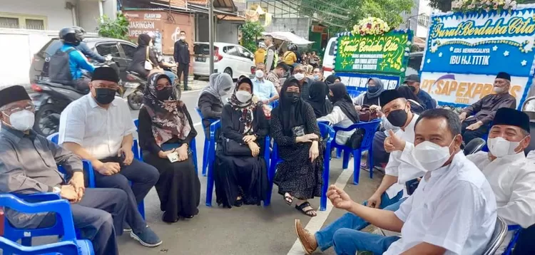 Foto bersama Pengurus Asperindo