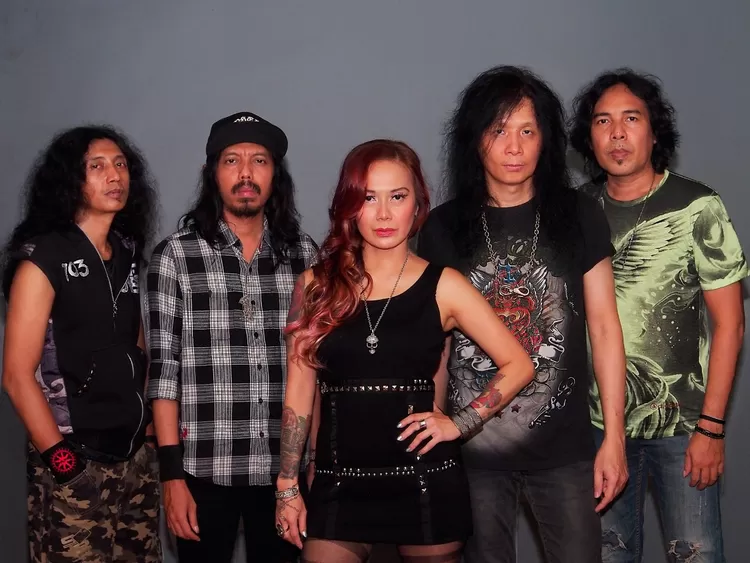 Grup band Take Over yang digawangi ex boomerang John Paul Ivan siap memotivasi musisi Kendal Rabu 27 Juli 2022 besok. 