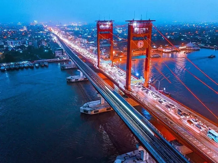 Wisata di Kota Palembang, Jembatan Ampera