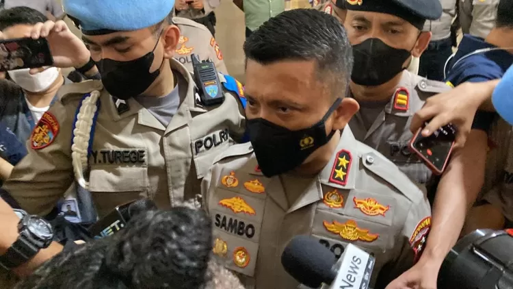 Polri Ungkap Ferdy Sambo Sempat Panggil Brigadir J ke dalam Rumah Sebelum Terjadi Penembakan