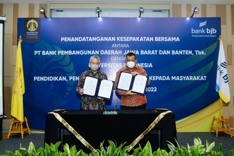 bank bjb bersama Universitas Indonesia (UI) menandatangani Nota Kesepahaman (MoU) tentang pendidikan, penelitian dan pengabdian kepada masyarakat.