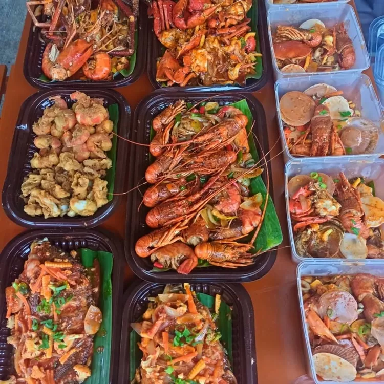 Rekomendasi wisata kuliner di Lampung, Restoran Jumbo Seafood
