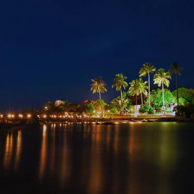 Destinasi wisata pantai di Bangka, Pantai Parai Tenggiri.