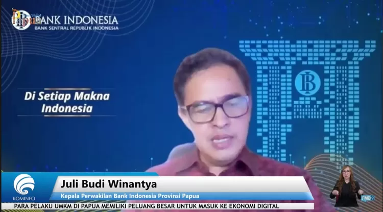 Perwakilan Bank Indonesia Papua Juli Budi W saat tampil di  acara webinar , Kamis (18/8/2022).