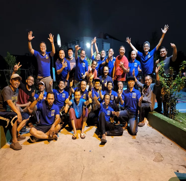 Wayahe Community mengadakan lomba Karaoke dalam rangka 17 an di Perumahan Nuri Bintaro Ciputat Timur Tangsel.