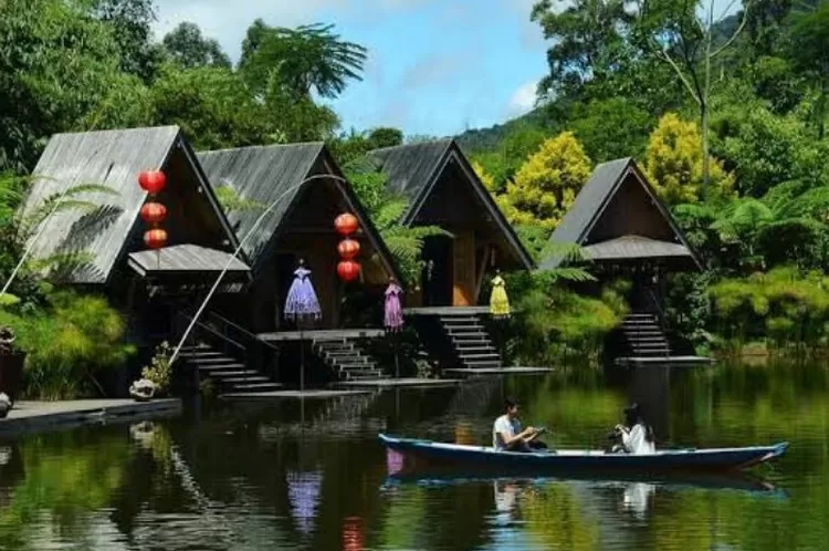 Foto Screenshot Dusun Bambu bandung