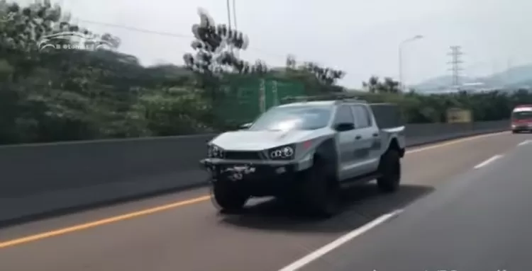 Mobil Buatan Pindad Indonesia Luncurkan Double Cabin. Foto: Istimewa