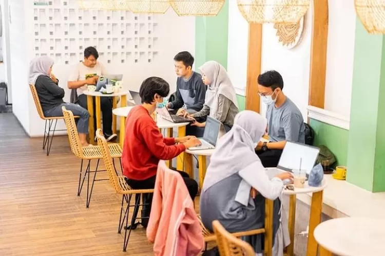 Foto Screenshot Semusim Cafe
