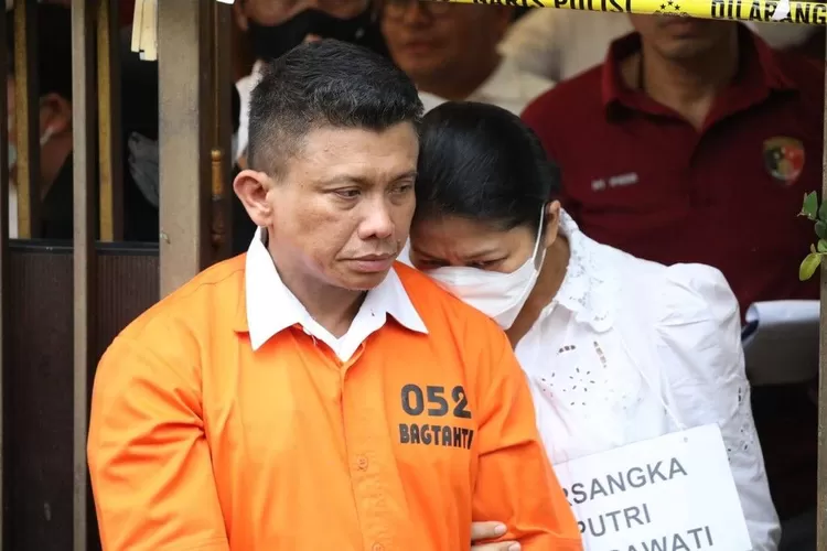 Ferdy Sambo dan istrinya, Putri Candrawathi.