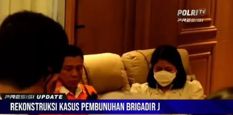 Adegan Penting Rekonstruksi Brigadir J: Putri Candrawati Tidur di Kamar,Yosua Memohon dan Sambo Tembak Dinding