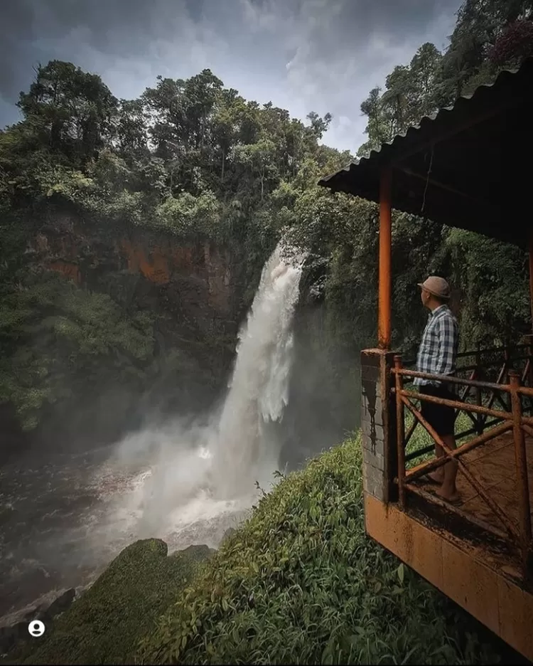 Destinasi wisata di Kerinci, Air Terjun Telun Berasap.