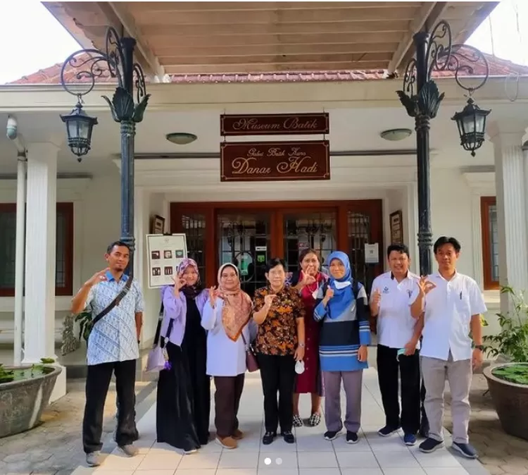 Destinasi wisata museum batik budaya Indonesia, Museum Danar Hadi