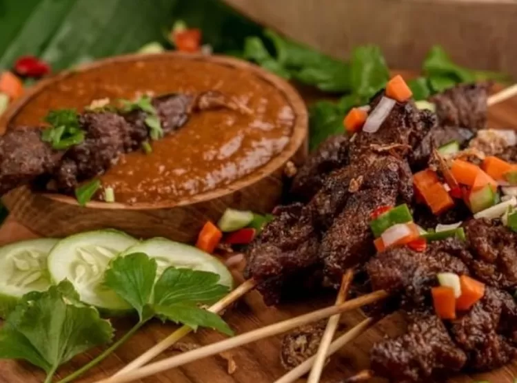 De Sate Singkawang, Wisata Kuliner Halal dan Enak di Singkawang, Kalimantan Barat.