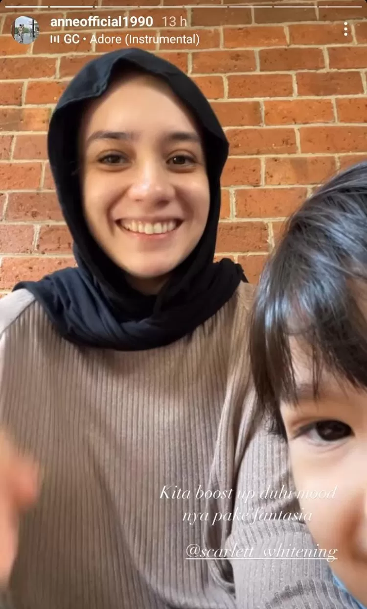 Story Instagram istri Arya Saloka, Putri Anne.